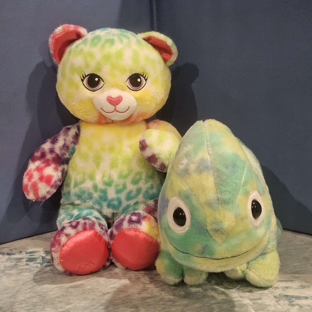 Build A Bear Tie Dye Cat & Chameleon Plush Bundle Rainbow Stuffed‎ Animals